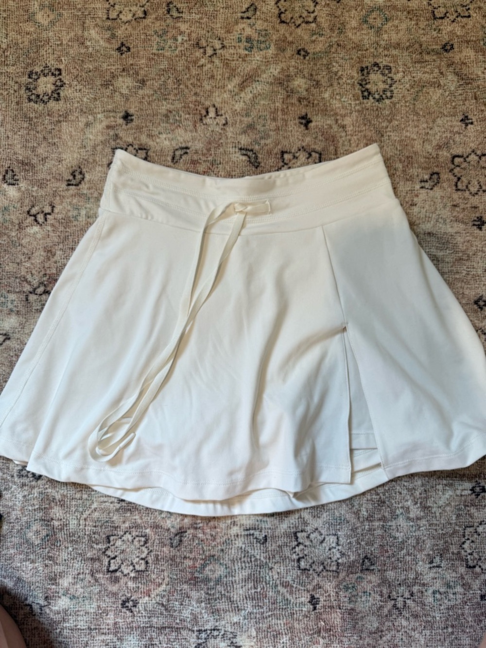 Blogilates White Athletic Skirt